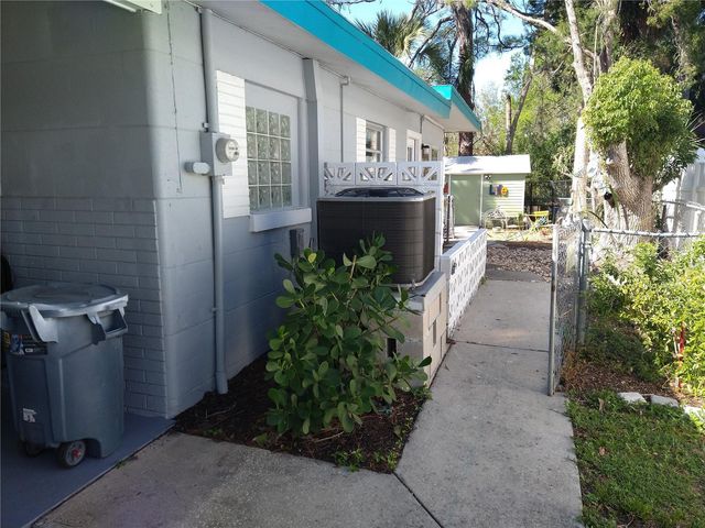 5325 TARRY LANE, New Port Richey, FL 34652