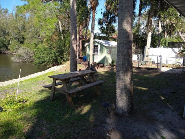 5325 TARRY LANE, New Port Richey, FL 34652