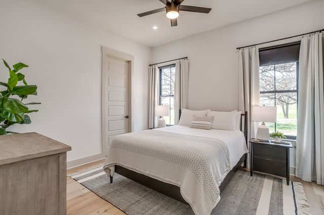 2001 Pinetree Post, Weatherford, TX 76087