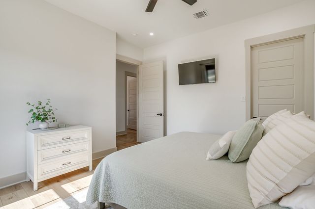 2001 Pinetree Post, Weatherford, TX 76087