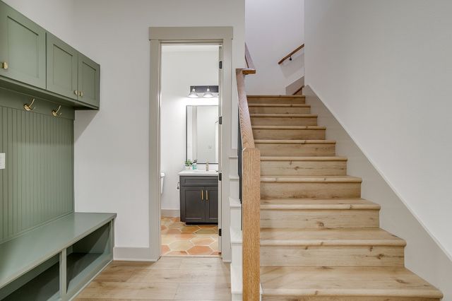 2001 Pinetree Post, Weatherford, TX 76087