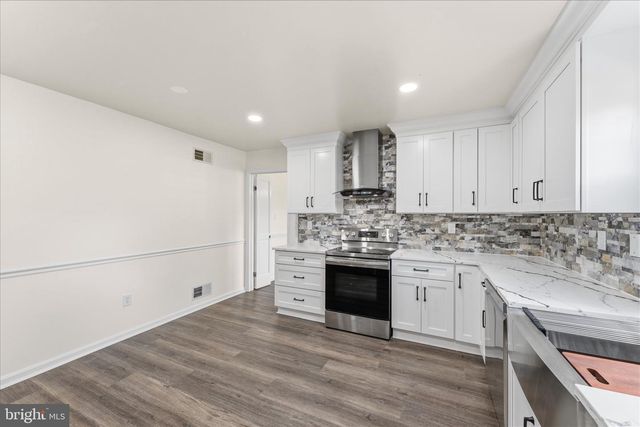 2611 ALVEY DR, Haymarket, VA 20169