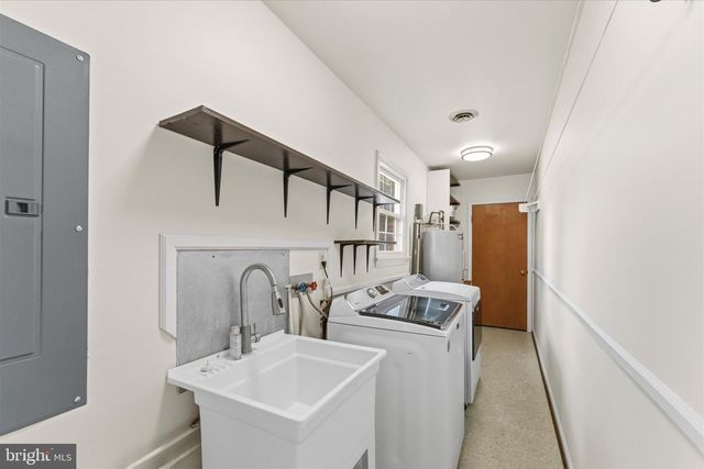 2611 ALVEY DR, Haymarket, VA 20169