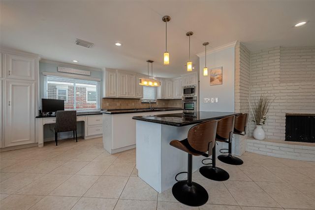 2123 Rosefield Drive, Houston, TX 77080