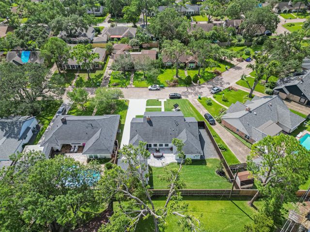 2123 Rosefield Drive, Houston, TX 77080