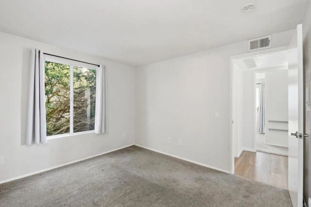 7400 Altiva Place, Carlsbad, CA 92009