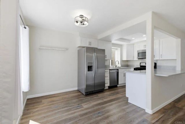 7400 Altiva Place, Carlsbad, CA 92009