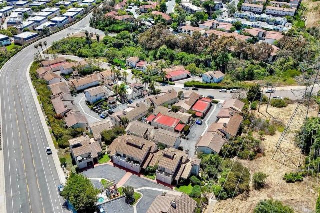 7400 Altiva Place, Carlsbad, CA 92009