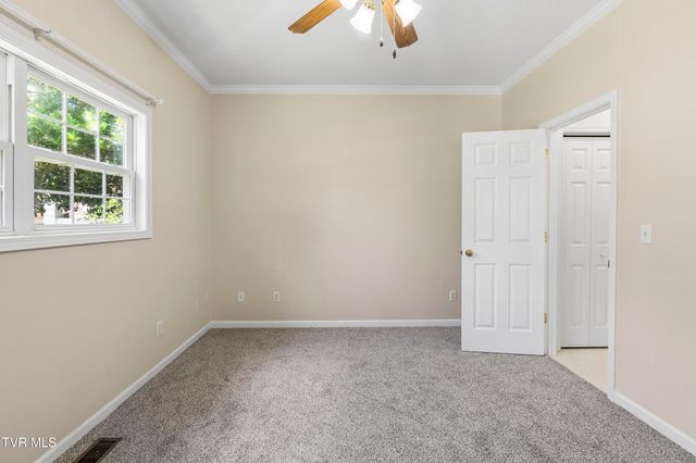 242 Main St Village Drive, Jonesborough, TN 37659