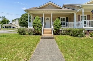 242 Main St Village Drive, Jonesborough, TN 37659