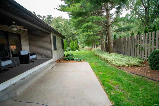 1671 Brookstone Court, Elkhart, IN 46514