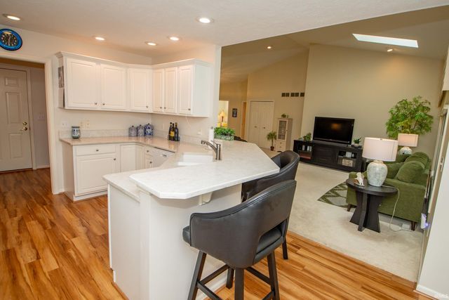 1671 Brookstone Court, Elkhart, IN 46514