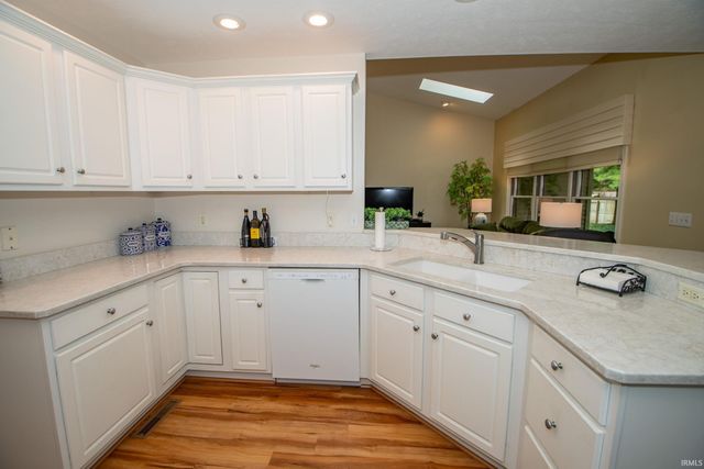 1671 Brookstone Court, Elkhart, IN 46514