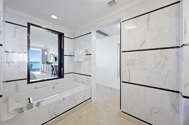 4391 Collins Avenue 1605, Miami Beach, FL 33140