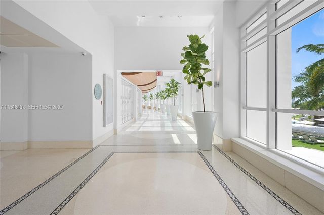 4391 Collins Avenue 1605, Miami Beach, FL 33140