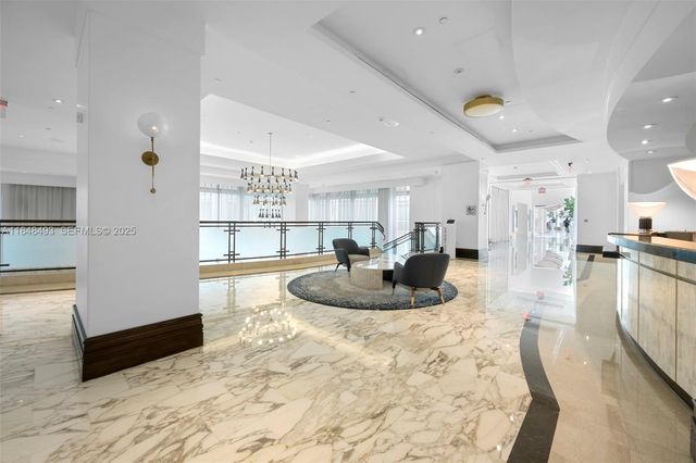 4391 Collins Avenue 1605, Miami Beach, FL 33140