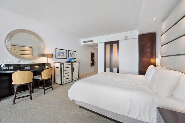4391 Collins Avenue 1605, Miami Beach, FL 33140