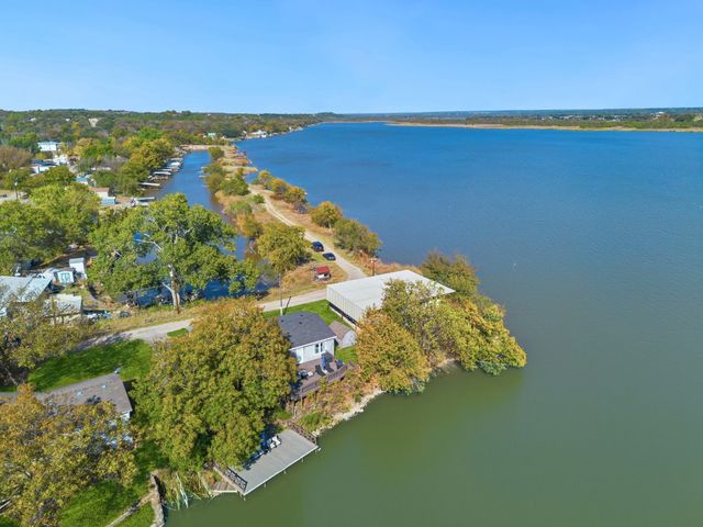 5357 Chief Court, Granbury, TX 76048