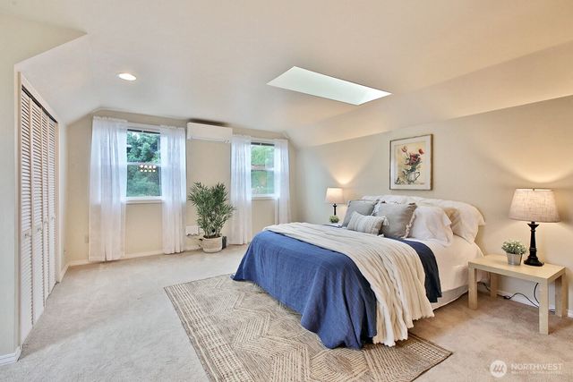 730 Gleason Ln, Langley, WA 98260