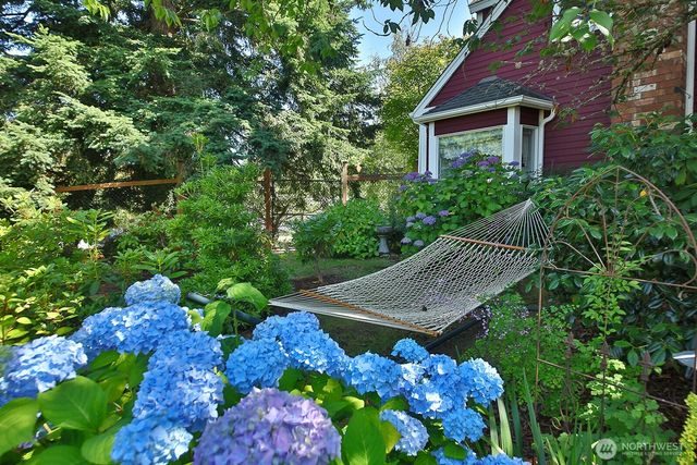 730 Gleason Ln, Langley, WA 98260