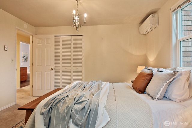 730 Gleason Ln, Langley, WA 98260