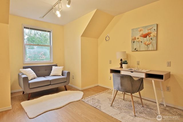 730 Gleason Ln, Langley, WA 98260