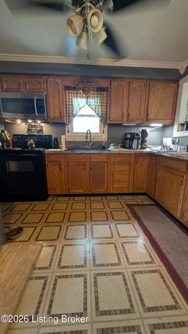 9813 Wilton Dr, Louisville, KY 40118