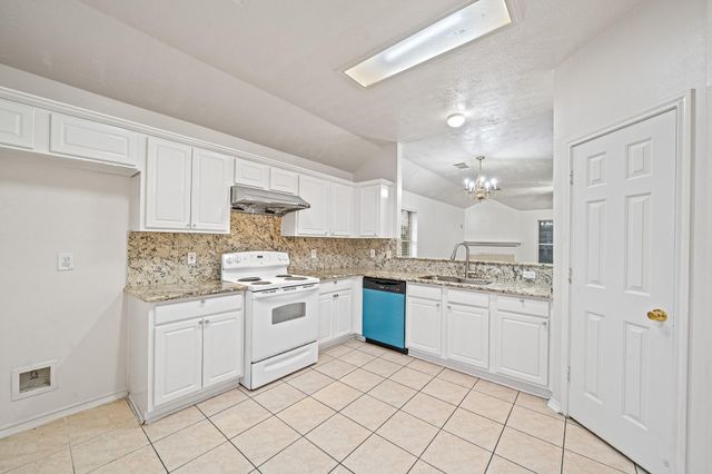 13130 Eldridge Meadow Drive, Houston, TX 77041