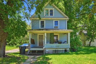 222 W Miller Avenue, Akron, OH 44301