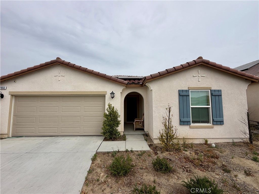 Image 2 of property listing at 29032 Golden Sunset, Winchester, CA 92596