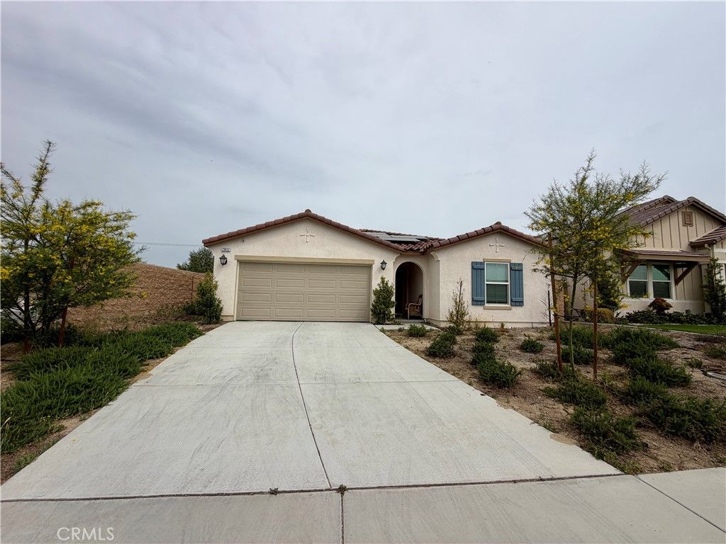 Image 3 of property listing at 29032 Golden Sunset, Winchester, CA 92596