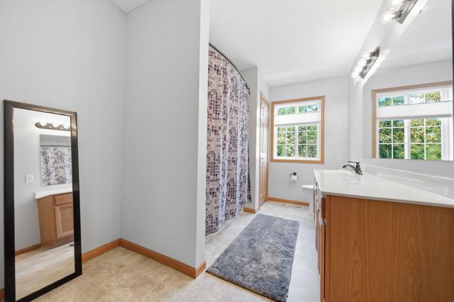 13425 Europa Court N 4, Hugo, MN 55038