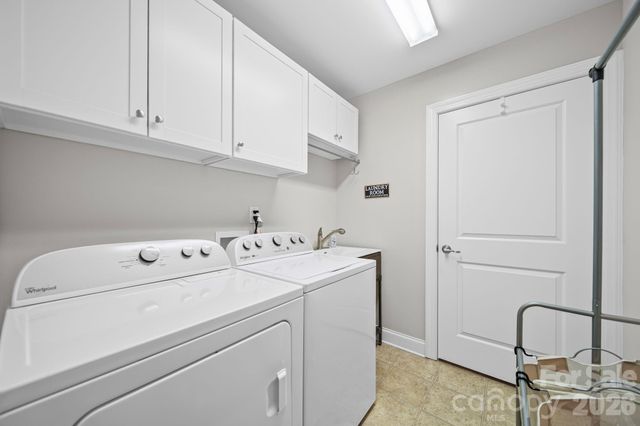 2307 Villa Oaks Court, Gastonia, NC 28054