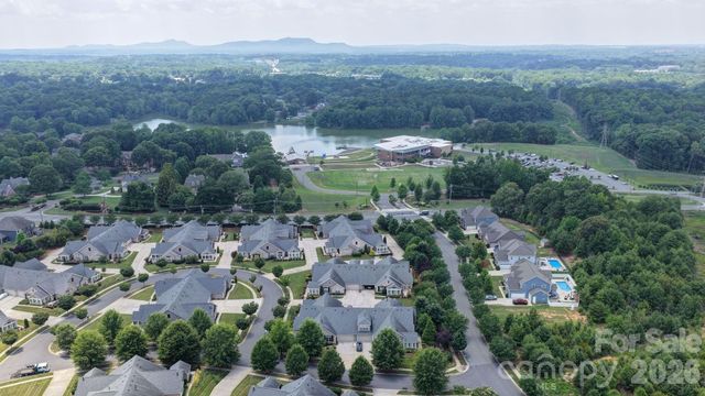 2307 Villa Oaks Court, Gastonia, NC 28054