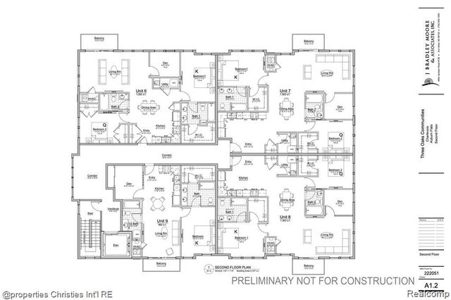 1111 Angara Drive 33, Rochester Hills, MI 48309