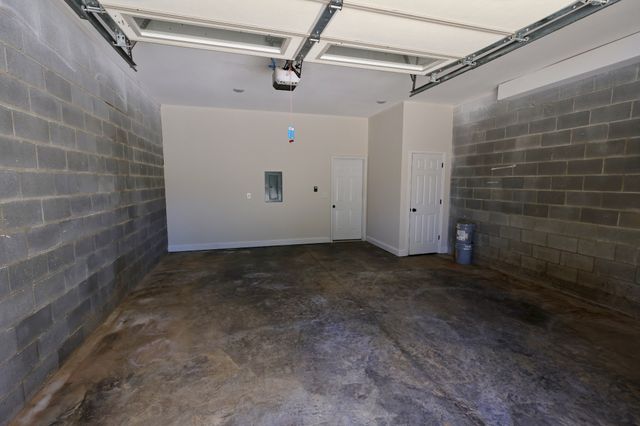 500 Peachers Mill Rd, Clarksville, TN 37042