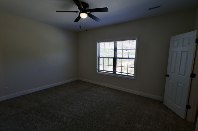 500 Peachers Mill Rd, Clarksville, TN 37042