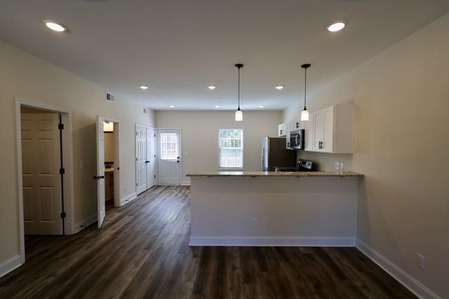 500 Peachers Mill Rd, Clarksville, TN 37042