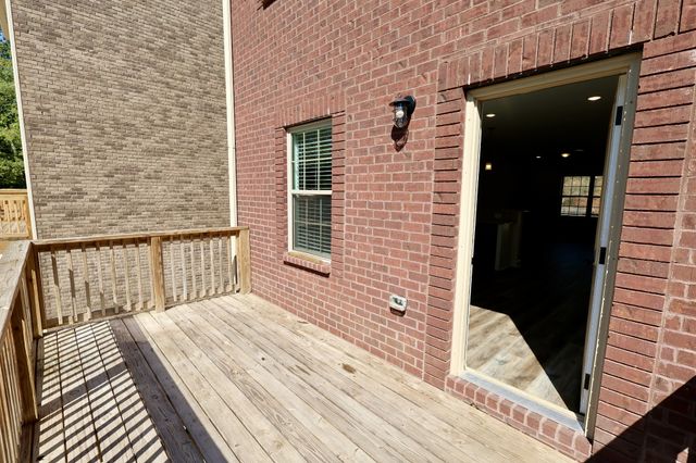 500 Peachers Mill Rd, Clarksville, TN 37042