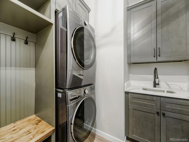 3818 Mallard Dr, Highlands Ranch, CO 80126