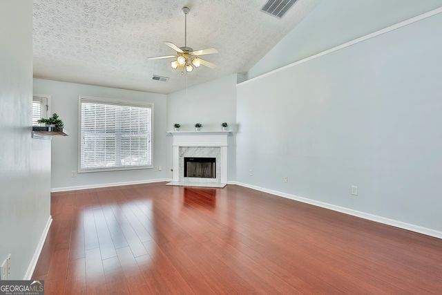 14 Tillbrook Trail, Newnan, GA 30265