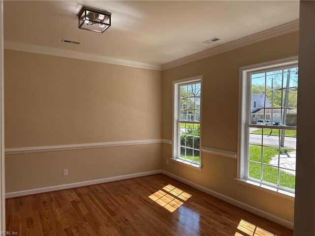 191 Hall RD, Hampton, VA 23669