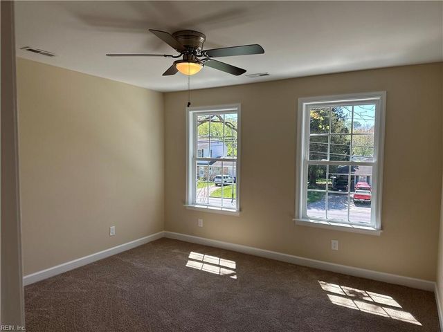 191 Hall RD, Hampton, VA 23669