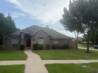 9200 Fairwood Court, Plano, TX 75025