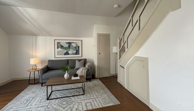 14 Tappan 2R, Attleboro, MA 02703