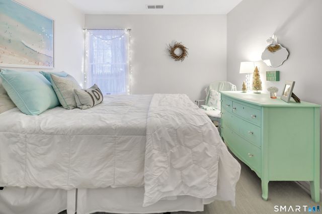 60 Clinton Avenue, Westport, CT 06880