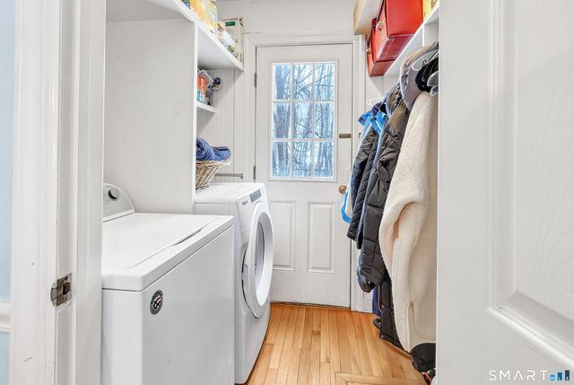 60 Clinton Avenue, Westport, CT 06880