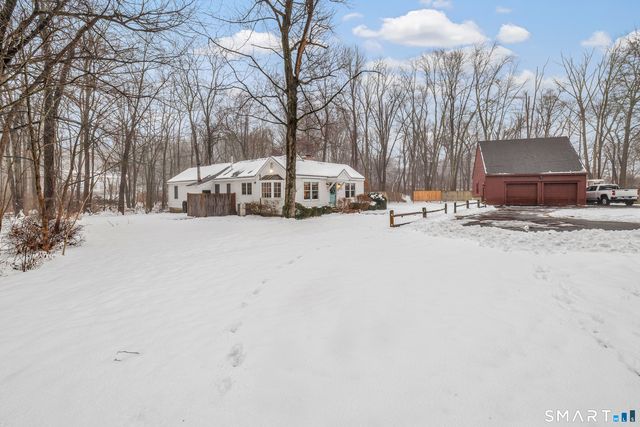 60 Clinton Avenue, Westport, CT 06880