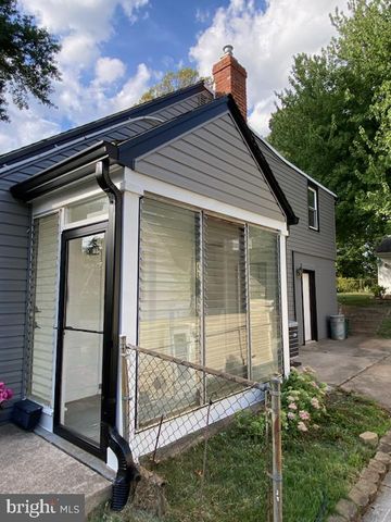900 WADE AVE, Rockville, MD 20851