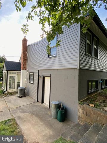 900 WADE AVE, Rockville, MD 20851